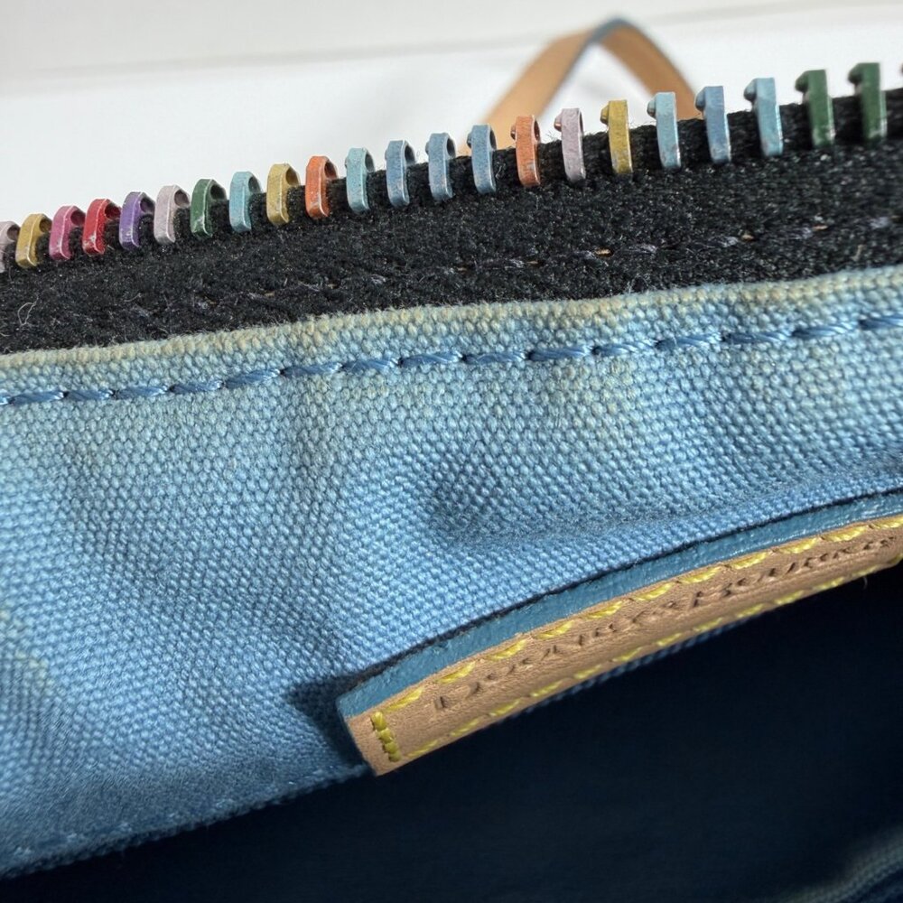 Dooney & Bourke Vintage Multicolored Stars Barrel Shoulder Bag Rainbow Zipper - Picture 9 of 16